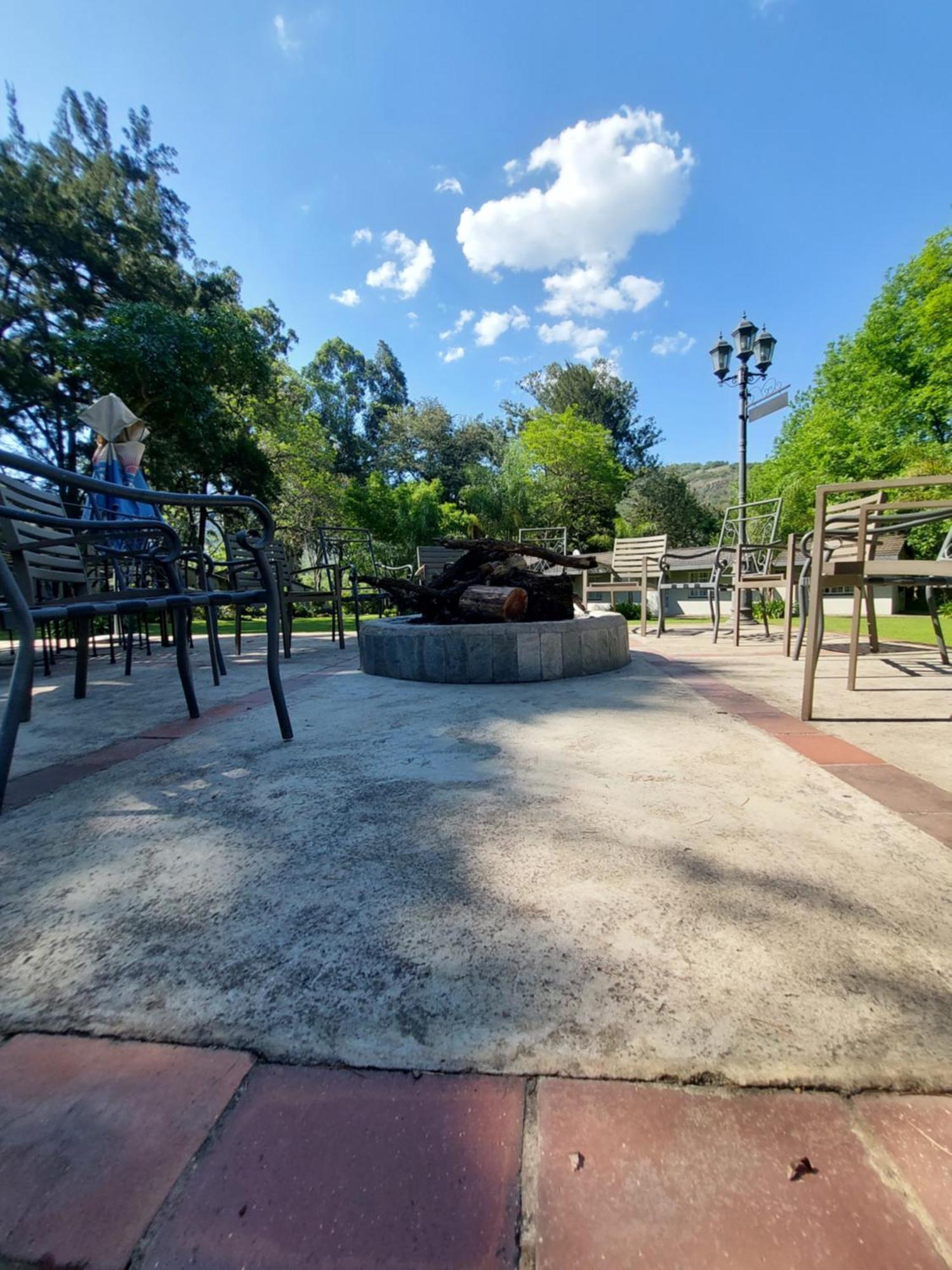 Wayside Lodge Waterval Boven Exterior foto